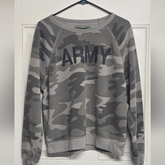 Women's Size Medium ARMY Sweatshirt ⭐️ Excellent Pre-Owned Condition!!✨️✨️ - Picture 3 of 11